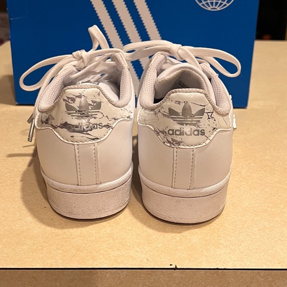 Adidas Superstar J - Picture 4 of 5